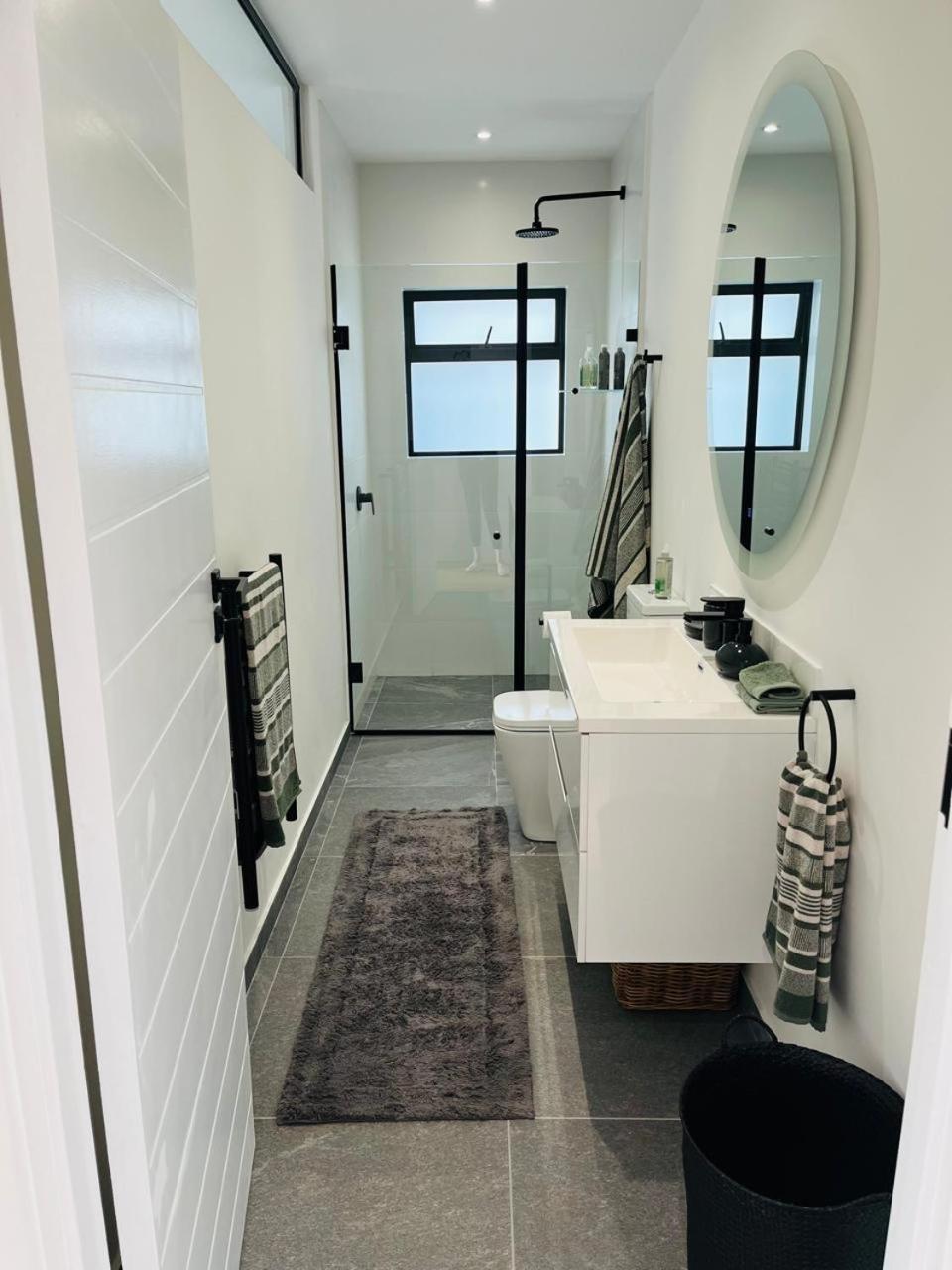Stroll To Scarborough Beach, Rooibokkie 1 Apartment
